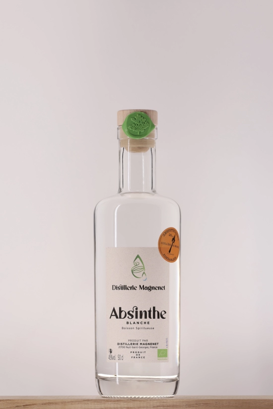 Absinthe blanche Distillerie Magnenet