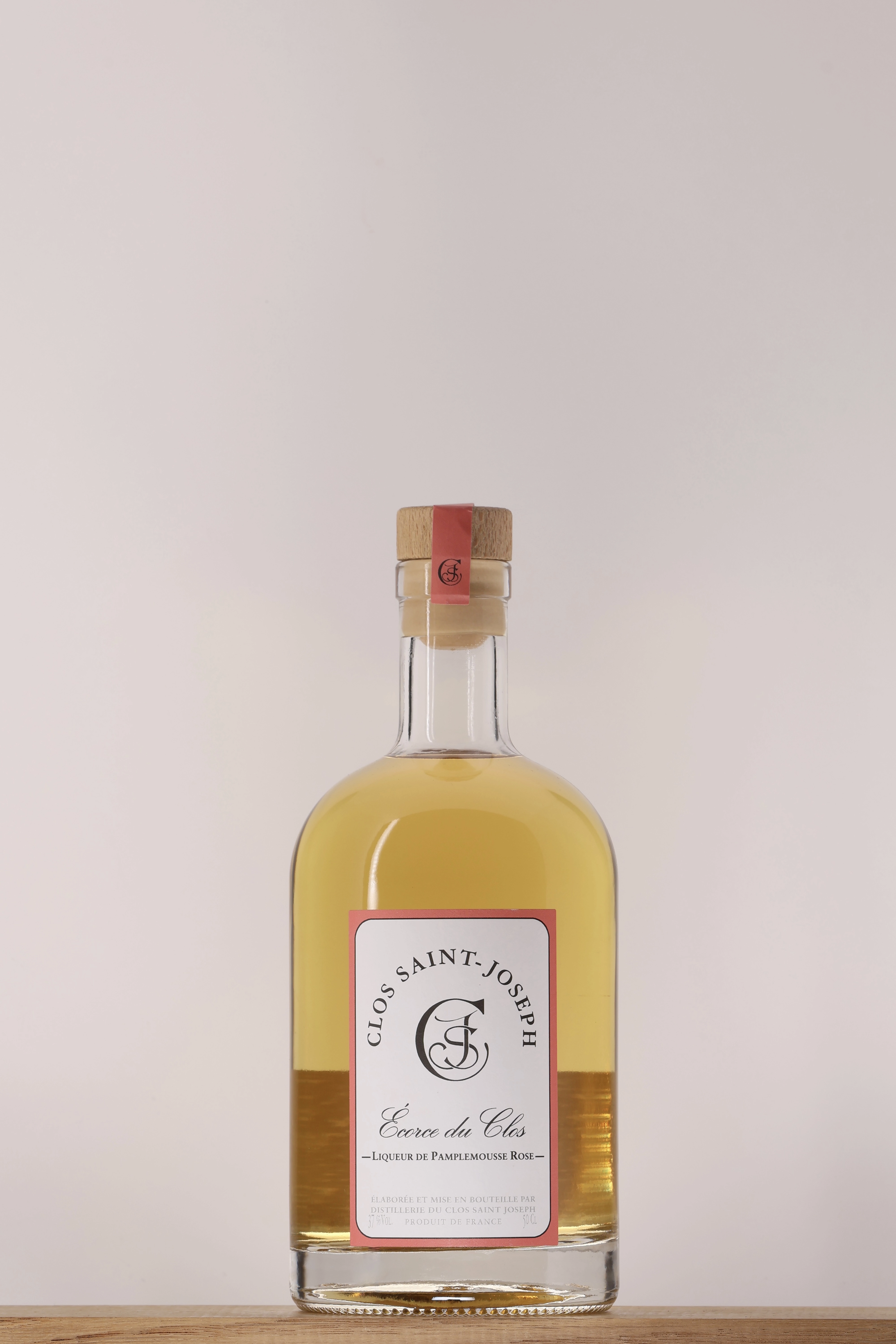 L'Ecorce du Clos Liqueur de Pamplemousse Clos St Joseph L'Ecorce du Clos Liqueur de Pamplemousse Clos St Joseph