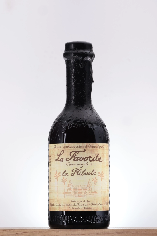 Rhum Agricole Flibuste 2001 Distillerie La Favorite