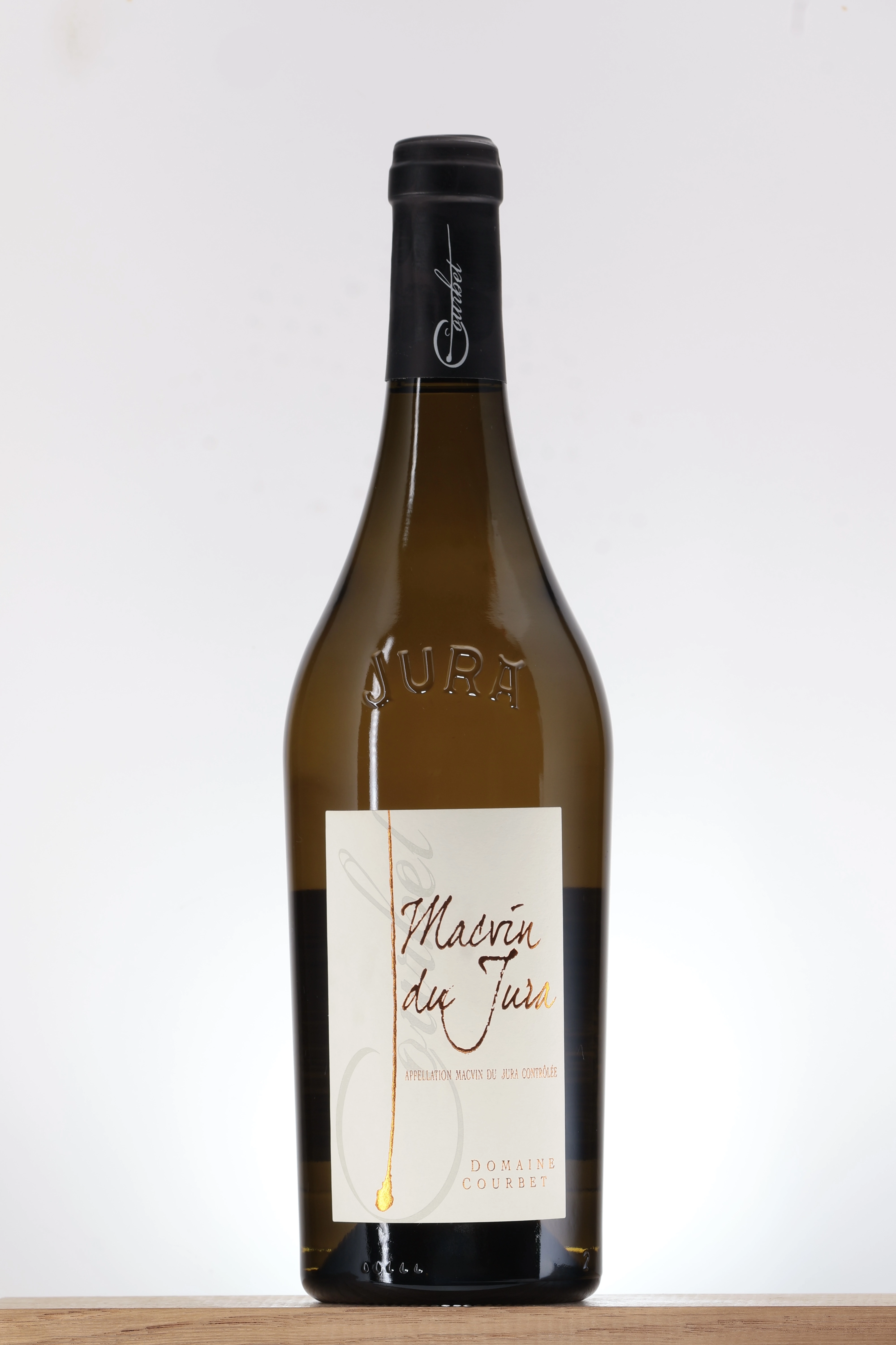 Macvin du Jura Domaine Courbet Macvin du Jura Domaine Courbet