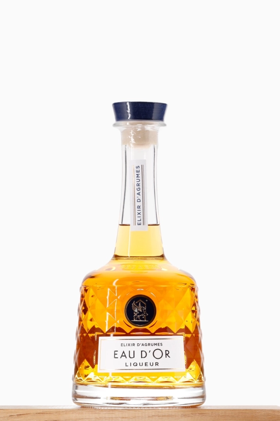 Liqueur Eau d'Or Distillerie Pegasus